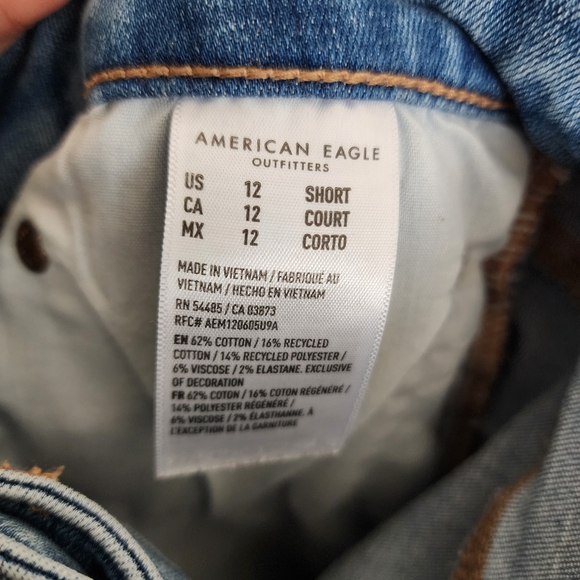 American Eagle Blue Distressed Flare Wide Leg Super High Rise Size 12 - Picture 9 of 9